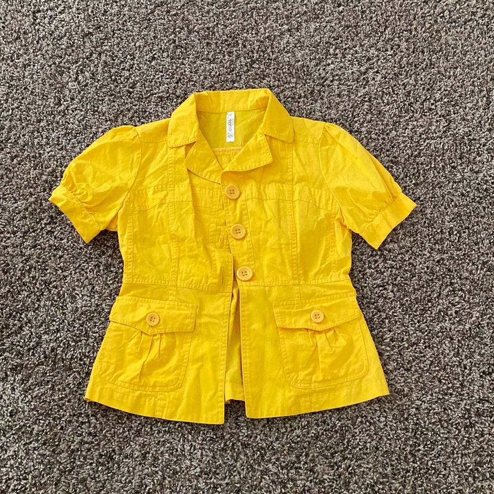 Like new, used once. 100%cotton